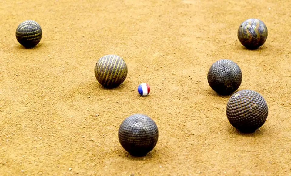 Boules lyonnaises